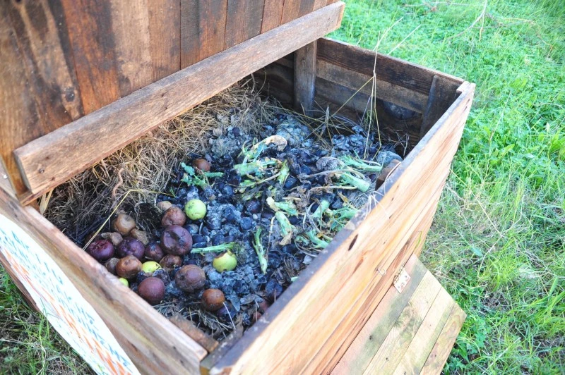 RE:THINK ORGANIC COMPOSTERS KALAMATA